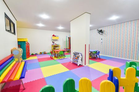 Apartamento à venda com 128m², 4 quartos e 3 vagas Apartamento à venda com 128m², 4 quartos e 3 vagasBrinquedoteca