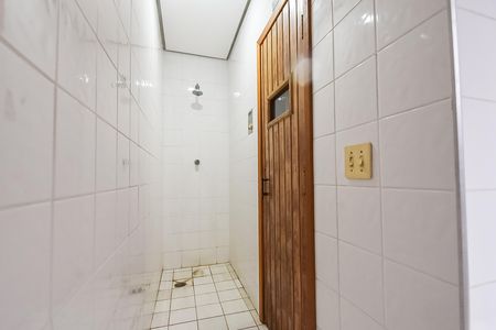 Apartamento à venda com 128m², 4 quartos e 3 vagas Apartamento à venda com 128m², 4 quartos e 3 vagasSauna