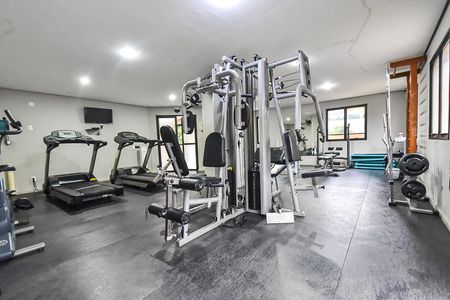 Apartamento à venda com 128m², 4 quartos e 3 vagas Apartamento à venda com 128m², 4 quartos e 3 vagasÁrea comum - Academia