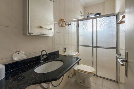 Apartamento para alugar com 400m², 3 quartos e 3 vagasBanheiro da Suíte 1