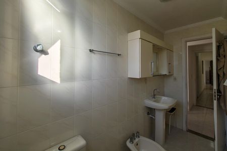 Apartamento para alugar com 400m², 3 quartos e 3 vagasBanheiro da Suíte 2