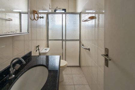 Apartamento para alugar com 400m², 3 quartos e 3 vagasBanheiro da Suíte 1 