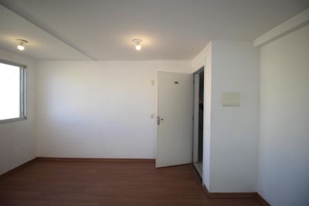 Sala de apartamento para alugar com 2 quartos, 45m² em Sarandi, Porto Alegre
