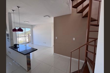 Sala de apartamento para alugar com 2 quartos, 100m² em Recreio dos Bandeirantes, Rio de Janeiro