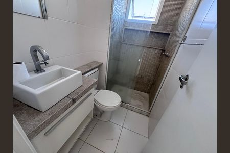 Apartamento para alugar com 100m², 2 quartos e 1 vagaBanheiro do Quarto 1