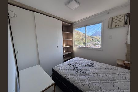 Quarto 1 de apartamento para alugar com 2 quartos, 100m² em Recreio dos Bandeirantes, Rio de Janeiro