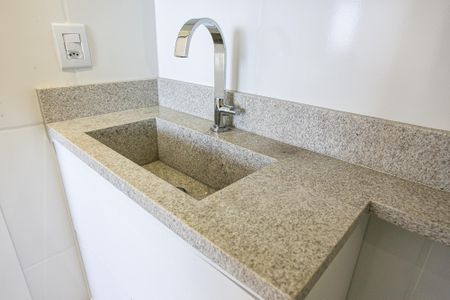 Apartamento para alugar com 28m², 1 quarto e sem vaga Apartamento para alugar com 28m², 1 quarto e sem vagaBanheiro