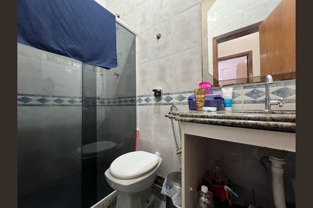 Casa à venda com 210m², 3 quartos e 2 vagasBanheiro Social