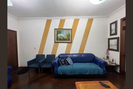 Sala de casa à venda com 3 quartos, 210m² em Castelo, Belo Horizonte