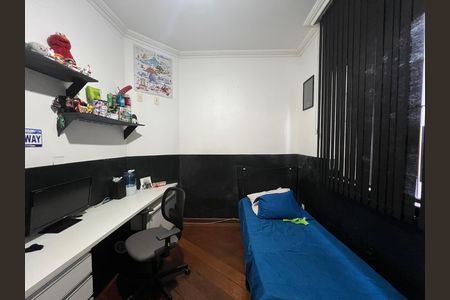 Casa à venda com 210m², 3 quartos e 2 vagasQuarto 1