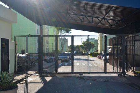 Apartamento para alugar com 55m², 2 quartos e 1 vaga Apartamento para alugar com 55m², 2 quartos e 1 vagaFACHADA