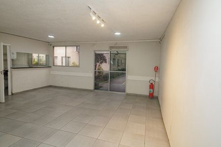 Apartamento para alugar com 45m², 2 quartos e sem vagaÁrea comum - Salão de festas