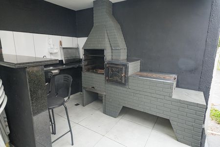 Apartamento para alugar com 45m², 2 quartos e sem vagaÁrea comum - Churrasqueira