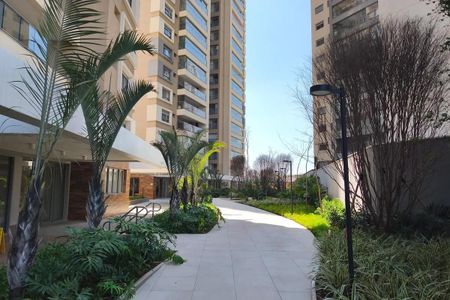 Apartamento à venda com 146m², 4 quartos e 2 vagas Apartamento à venda com 146m², 4 quartos e 2 vagasÁrea comum