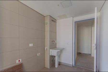 Apartamento à venda com 146m², 4 quartos e 2 vagas Apartamento à venda com 146m², 4 quartos e 2 vagasÁrea de Serviço
