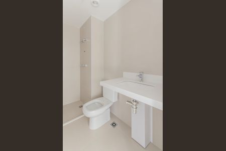 Apartamento à venda com 146m², 4 quartos e 2 vagas Apartamento à venda com 146m², 4 quartos e 2 vagasBanheiro da Suíte 1