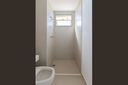 Apartamento à venda com 146m², 4 quartos e 2 vagas Apartamento à venda com 146m², 4 quartos e 2 vagasBanheiro da Suíte 2