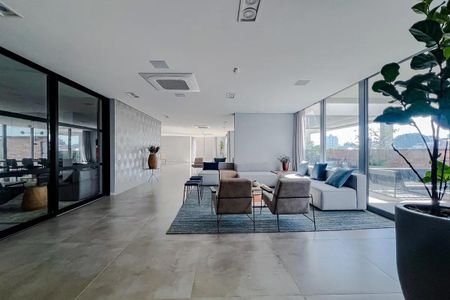 Apartamento à venda com 146m², 4 quartos e 2 vagas Apartamento à venda com 146m², 4 quartos e 2 vagasÁrea comum - Salão de festas