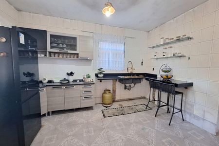 Casa para alugar com 65m², 2 quartos e 1 vaga Casa para alugar com 65m², 2 quartos e 1 vagaCozinha