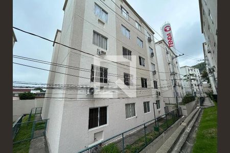 Área comum de apartamento para alugar com 2 quartos, 42m² em Cascadura, Rio de Janeiro