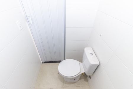 Banheiro de apartamento para alugar com 1 quarto, 45m² em Vila Canero, São Paulo