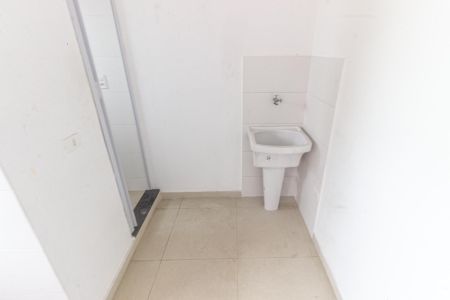 Quarto/Cozinha de apartamento para alugar com 1 quarto, 45m² em Vila Canero, São Paulo