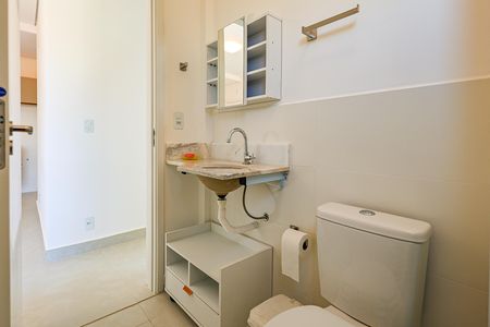 Apartamento para alugar com 50m², 2 quartos e 1 vaga Apartamento para alugar com 50m², 2 quartos e 1 vagaBanheiro