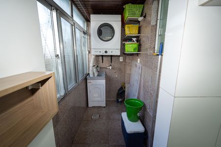 Apartamento à venda com 65m², 2 quartos e 1 vaga Apartamento à venda com 65m², 2 quartos e 1 vagaÁrea de Serviço