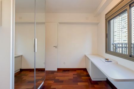 Quarto 1 de apartamento para alugar com 2 quartos, 50m² em Jardim da Gloria, São Paulo