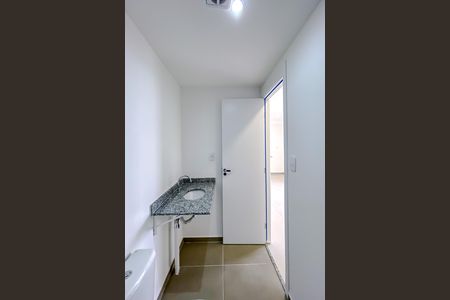 Apartamento para alugar com 48m², 2 quartos e sem vaga Apartamento para alugar com 48m², 2 quartos e sem vagaBanheiro