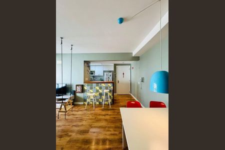 Apartamento à venda com 68m², 2 quartos e 1 vaga Apartamento à venda com 68m², 2 quartos e 1 vagaSala