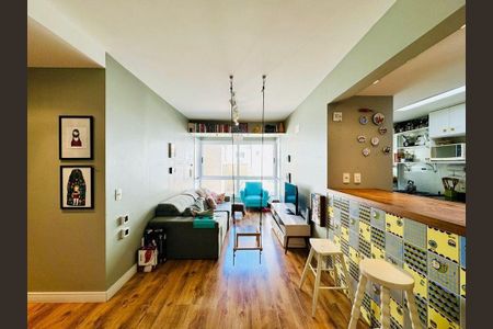 Apartamento à venda com 68m², 2 quartos e 1 vaga Apartamento à venda com 68m², 2 quartos e 1 vagaSala