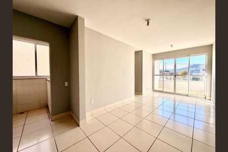 Apartamento à venda com 3 quartos, 70m² em Palmeiras, Belo Horizonte