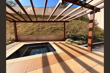 Apartamento à venda com 3 quartos, 70m² em Palmeiras, Belo Horizonte