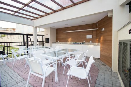 Apartamento à venda com 41m², 2 quartos e 1 vaga Apartamento à venda com 41m², 2 quartos e 1 vagaÁrea comum - Churrasqueira