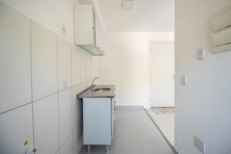 Apartamento à venda com 41m², 2 quartos e 1 vaga Apartamento à venda com 41m², 2 quartos e 1 vagaCozinha e Área de Serviço
