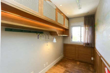 Apartamento à venda com 3 quartos, 129m² em Paraíso do Morumbi, São Paulo