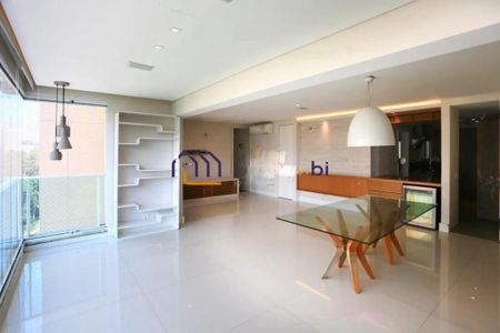 Apartamento à venda com 3 quartos, 129m² em Paraíso do Morumbi, São Paulo