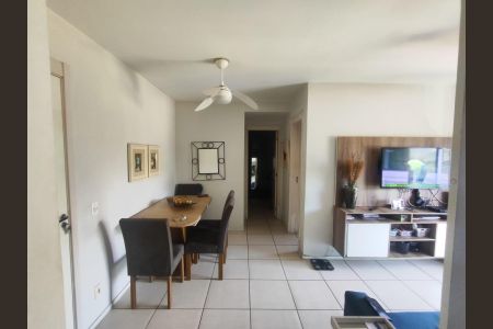 Sala de apartamento para alugar com 2 quartos, 71m² em Jacarepaguá, Rio de Janeiro