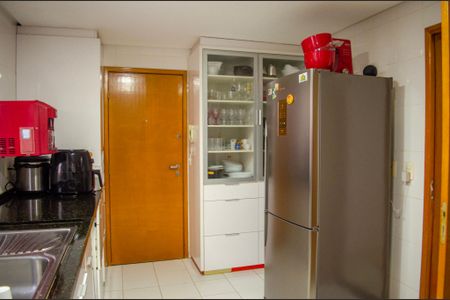 Apartamento à venda com 116m², 3 quartos e 3 vagasCozinha