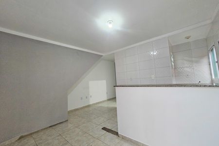 Casa para alugar com 2 quartos, 50m² em Sítio Paecara (vicente de Carvalho), Guarujá