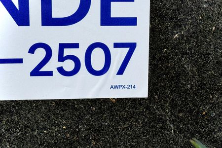 Placa de apartamento à venda com 1 quarto, 27m² em Centro, Rio de Janeiro