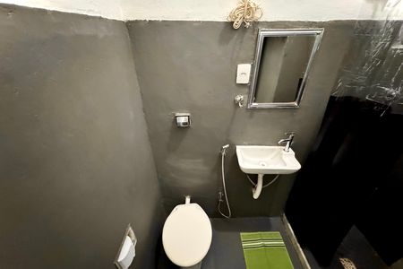 Apartamento à venda com 27m², 1 quarto e sem vaga Apartamento à venda com 27m², 1 quarto e sem vagaBanheiro
