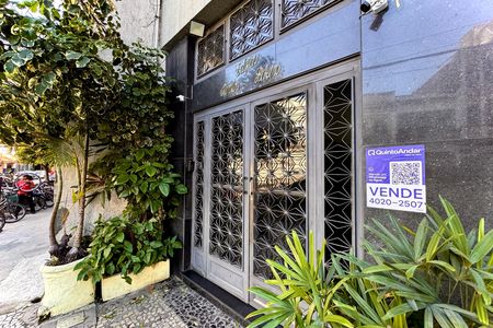 Placa de apartamento à venda com 1 quarto, 27m² em Centro, Rio de Janeiro