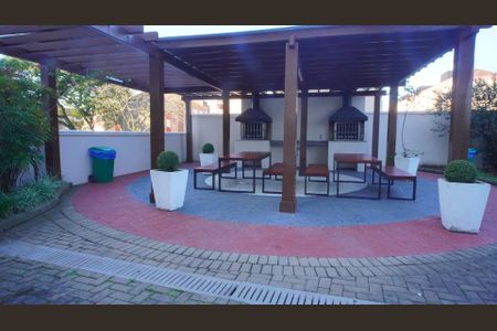 Área comum - Churrasqueira 2 de apartamento para alugar com 3 quartos, 69m² em Vila Ipiranga, Porto Alegre