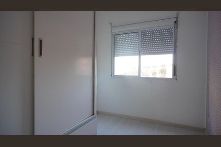 Quarto 1 de apartamento para alugar com 3 quartos, 69m² em Vila Ipiranga, Porto Alegre