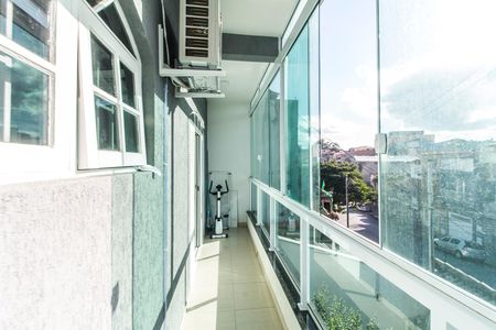 Apartamento à venda com 296m², 3 quartos e 5 vagas Apartamento à venda com 296m², 3 quartos e 5 vagasBanheiro da Suíte