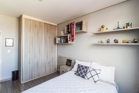 Apartamento à venda com 296m², 3 quartos e 5 vagas Apartamento à venda com 296m², 3 quartos e 5 vagasQuarto 2