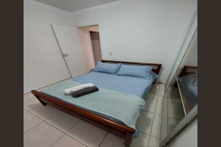 Quarto 3 de apartamento para alugar com 2 quartos, 55m² em Mariléa Chácara, Rio das Ostras