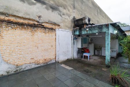 Casa à venda com 80m², 2 quartos e sem vagaÁrea externa